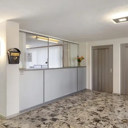 Apartamento Promenade - Utoring-5 By Interhome Arosa